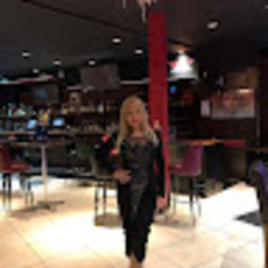 Meet your Posher, Eleanor